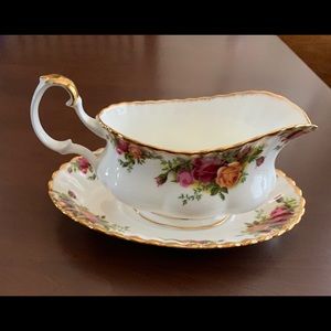 Royal Albert, Old Country Roses